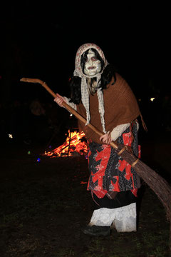 Rauhnachtsgestalt Besenweibl